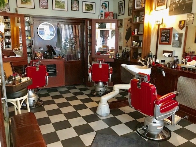 Ton's barbershop